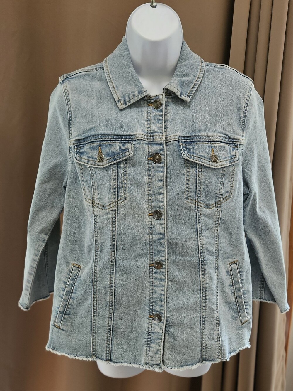 LOGO by Lori Goldstein Frayed 3/4 Sleeve Stretch Denim Jacket Light Wash